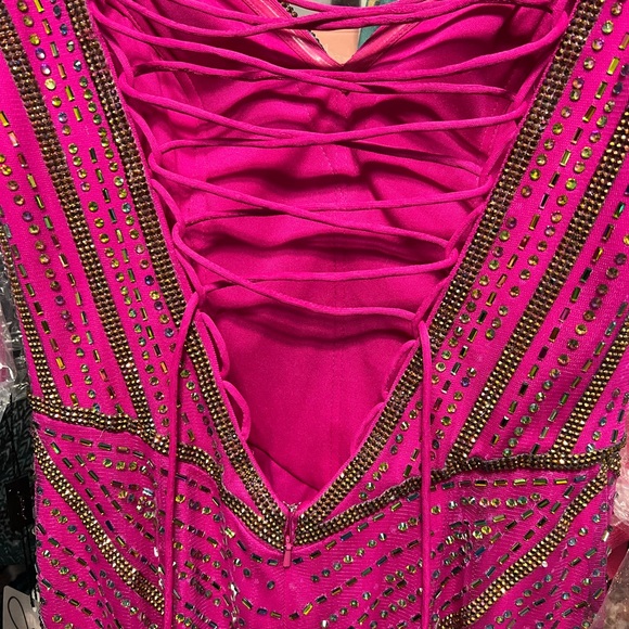 Johnathan Kayne Vibrant Pink NWT size 4 Pageant or Prom - Picture 3 of 9